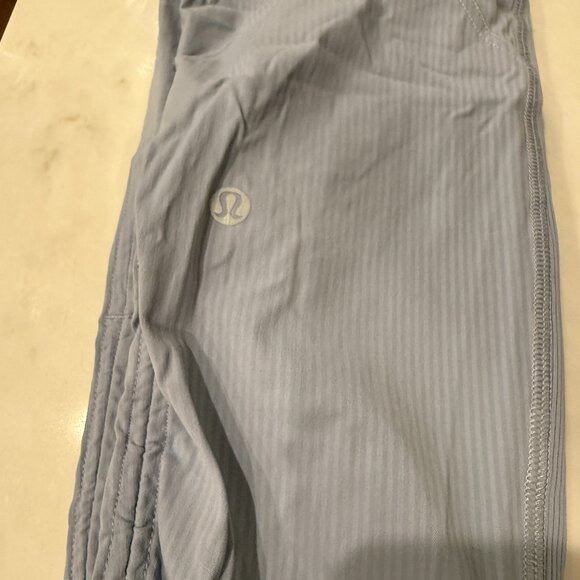 Lululemon Dance Studio Mid-Rise Cropped Pants - Picture 9 of 9